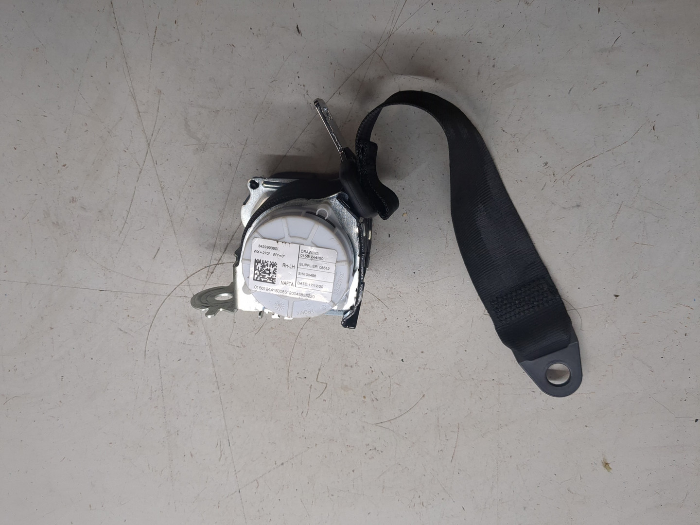 Ремень безопасности