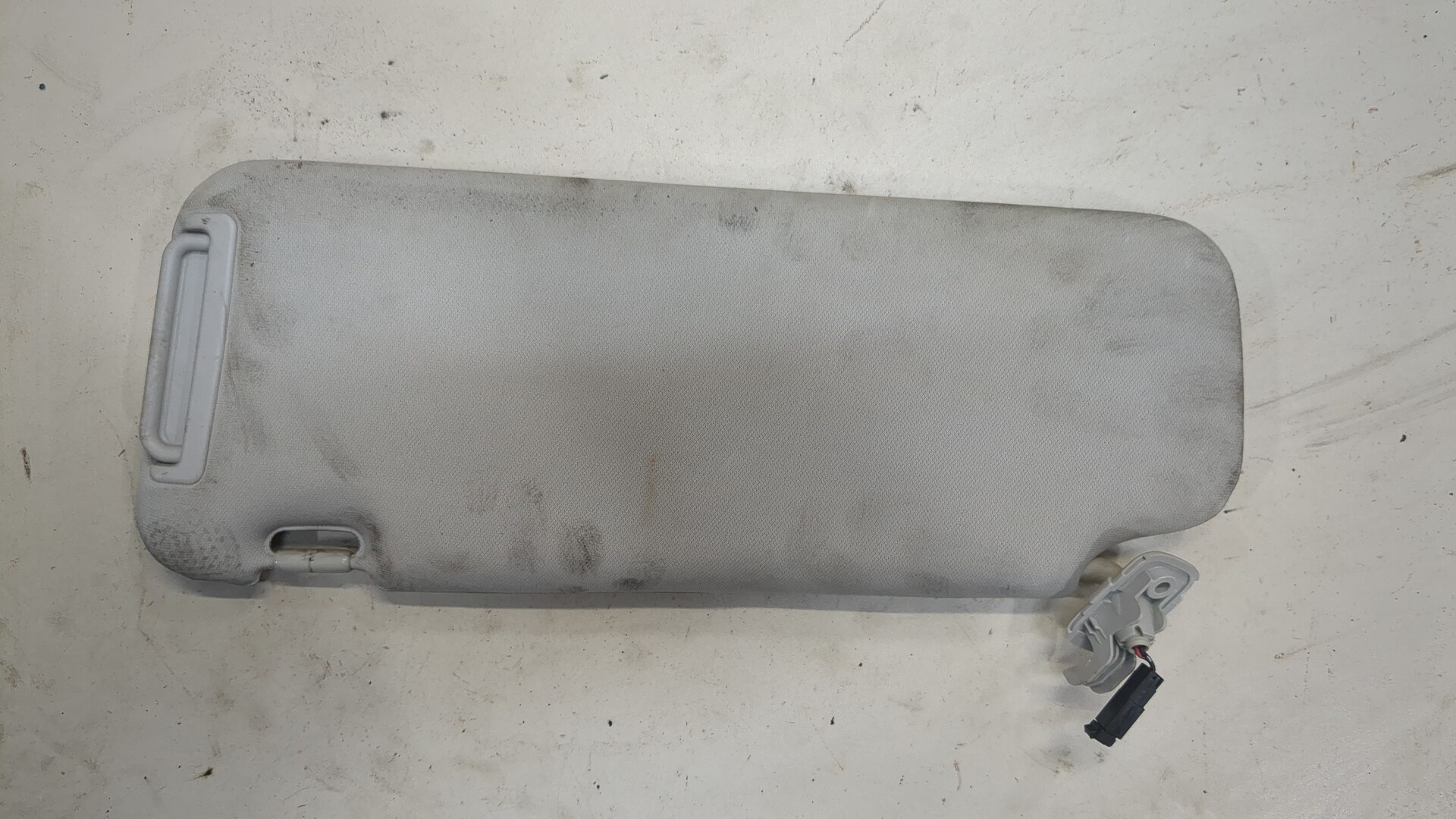 Козырек солнцезащитный