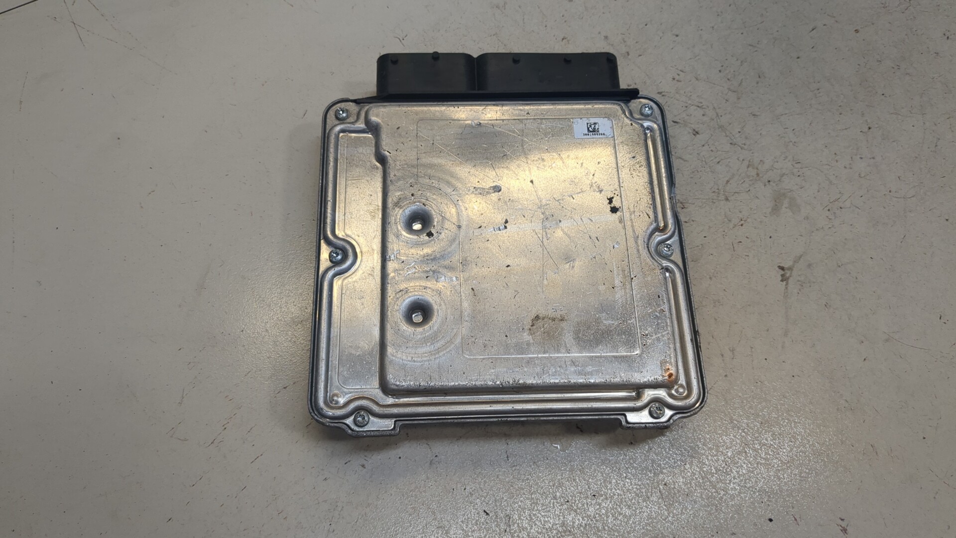 Блок управления двигателем