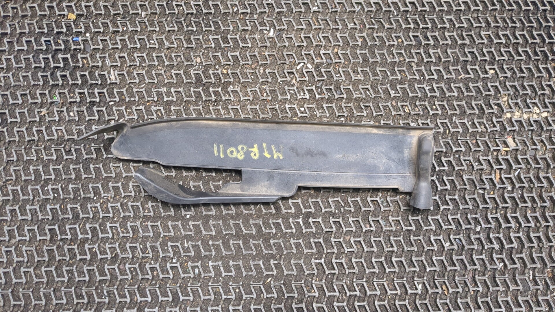 Накладка (кузов наружные)