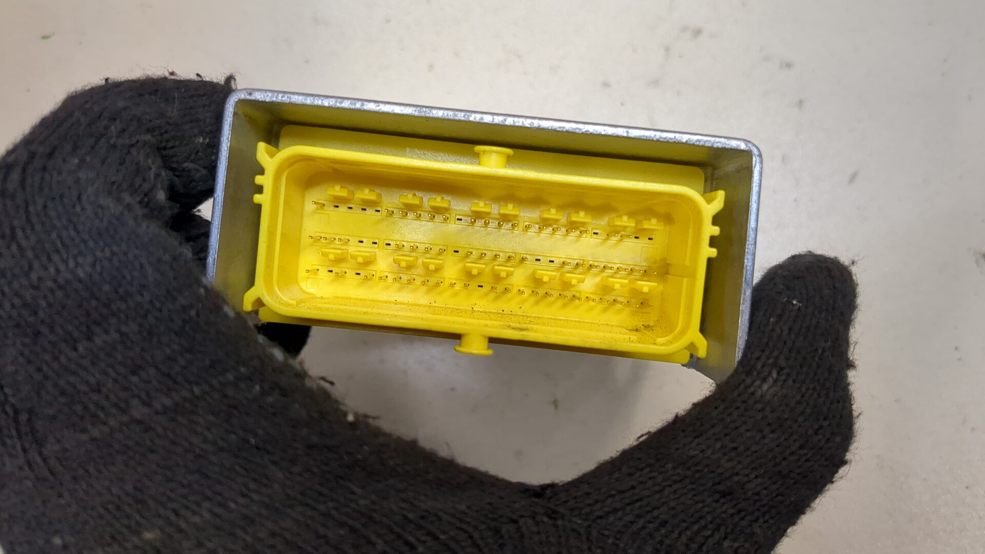 Блок управления подушек безопасности (AIR BAG)