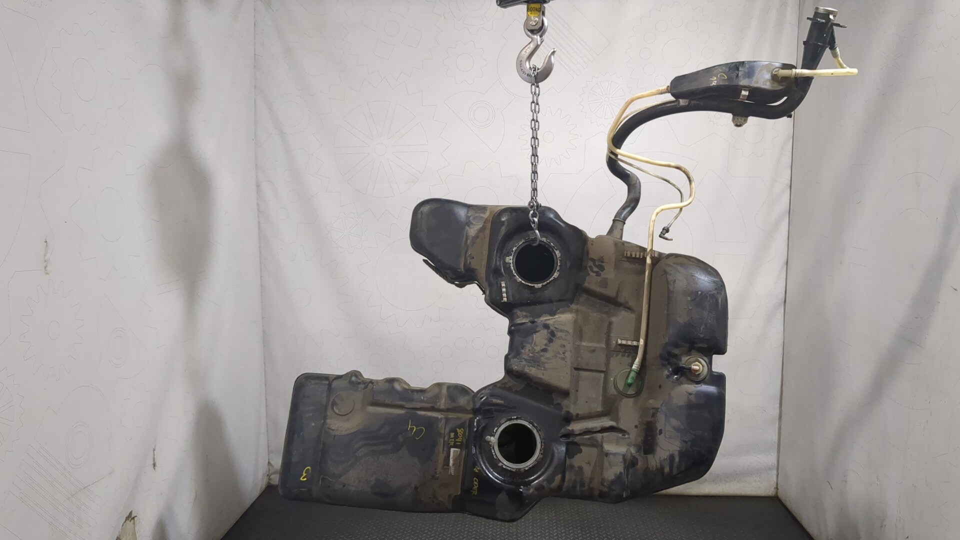 Бак топливный