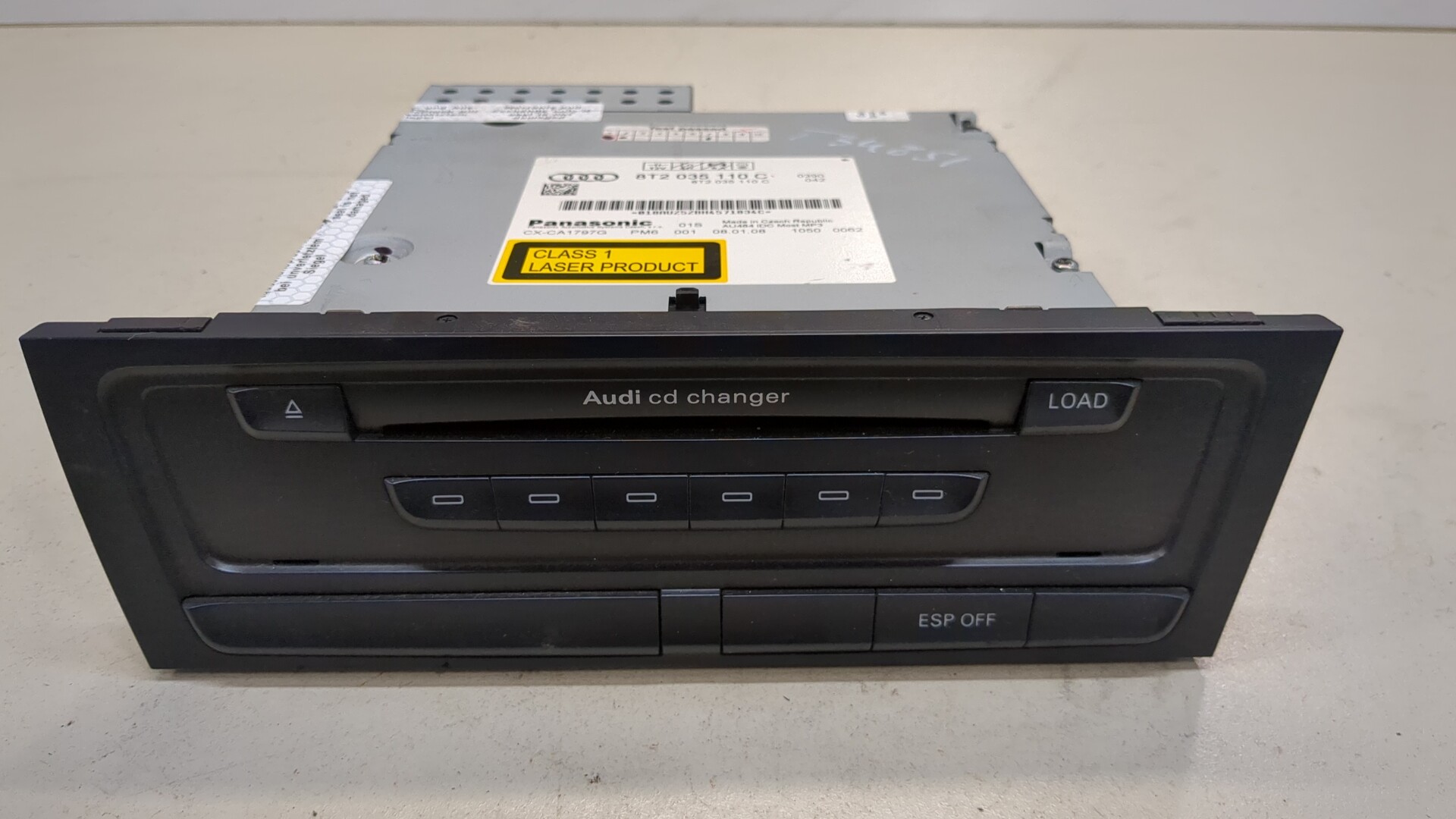 Проигрыватель CD/DVD