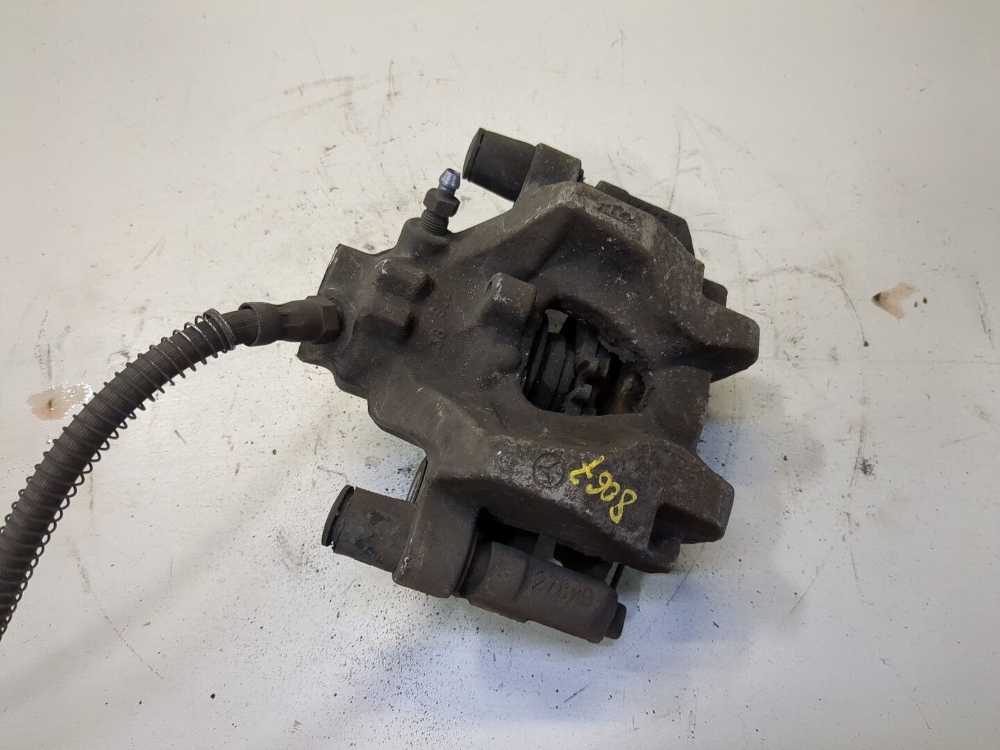 Суппорт задний правый