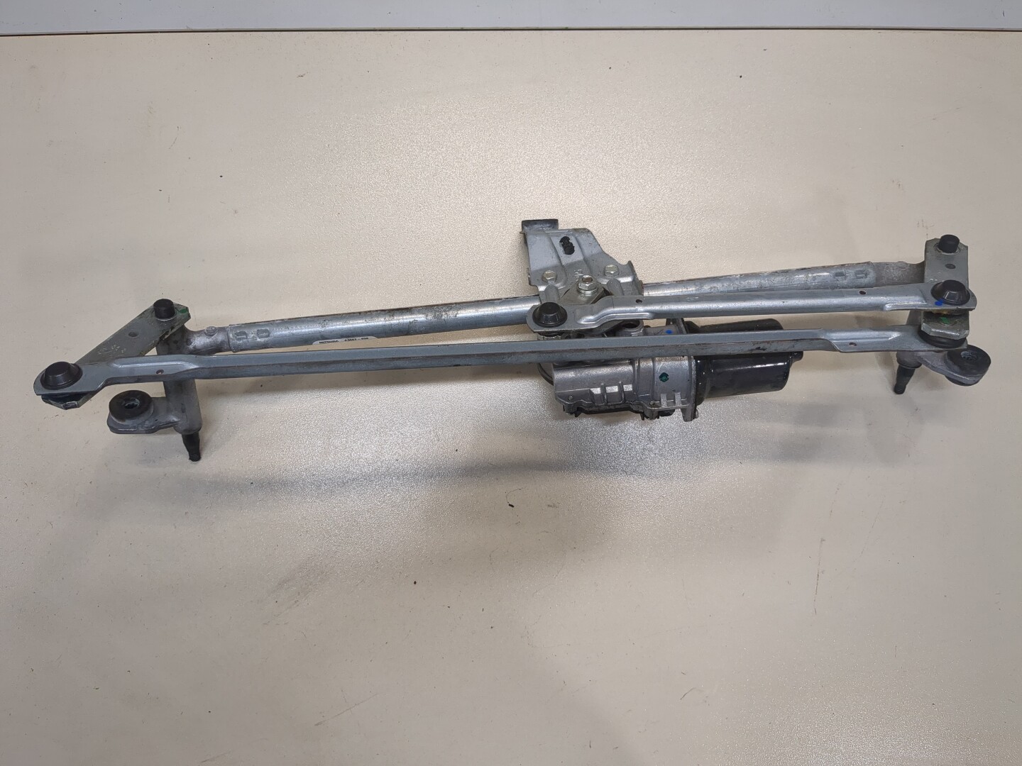 Трапеция стеклоочистителей