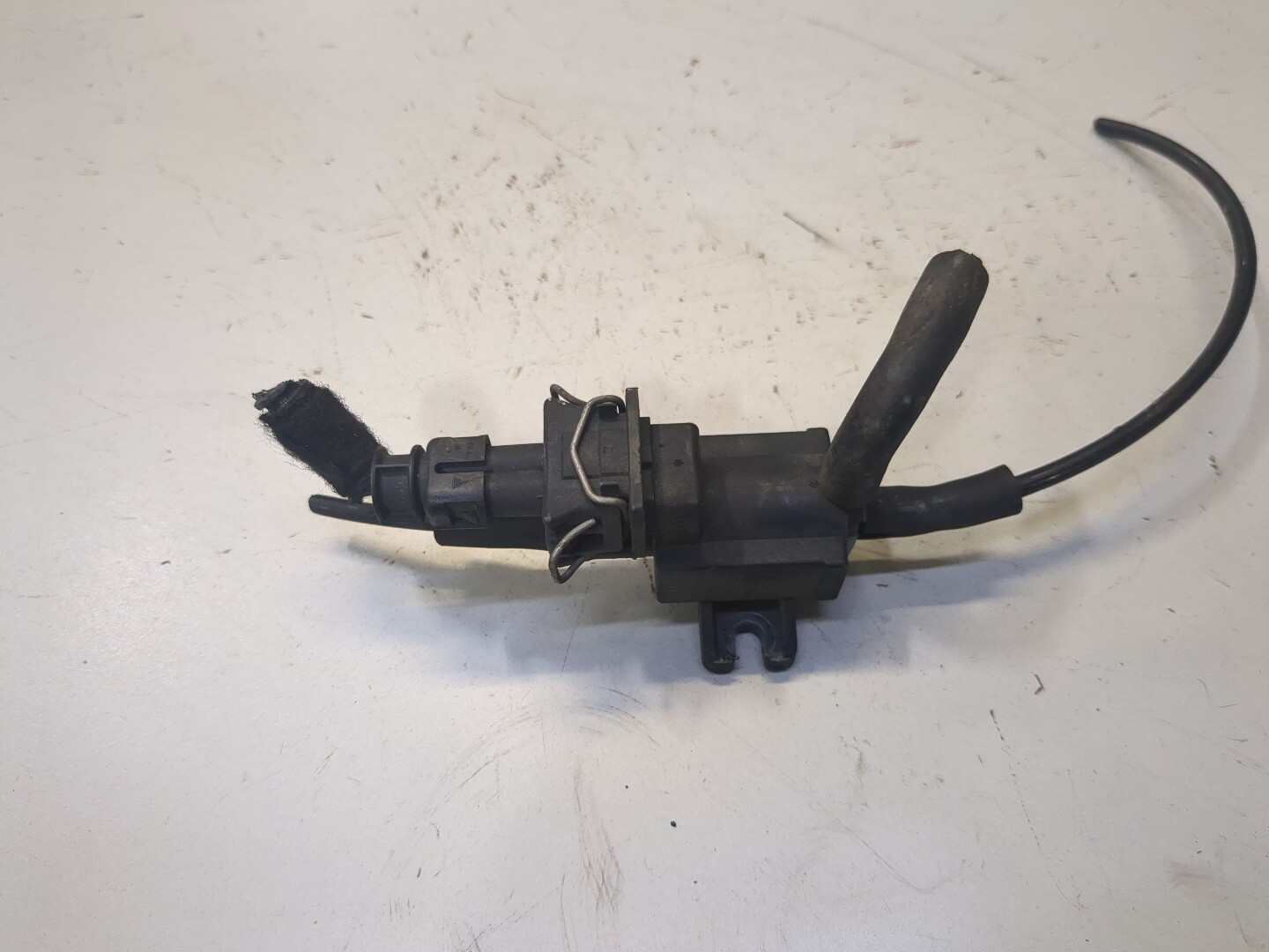 Клапан электромагнитный