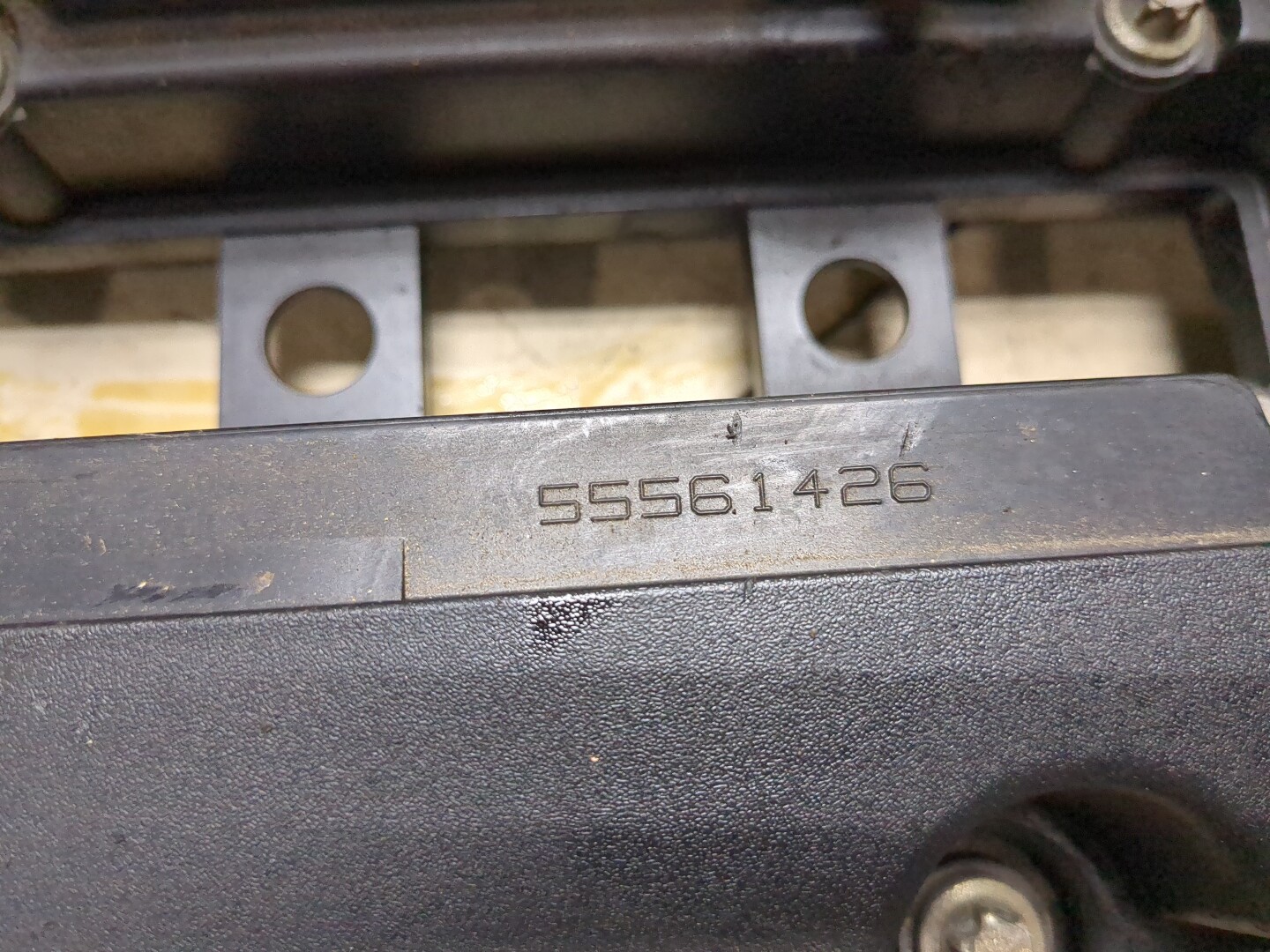 Крышка клапанная ГБЦ