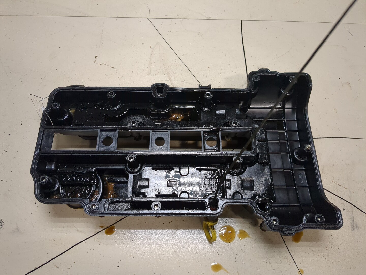 Крышка клапанная ГБЦ