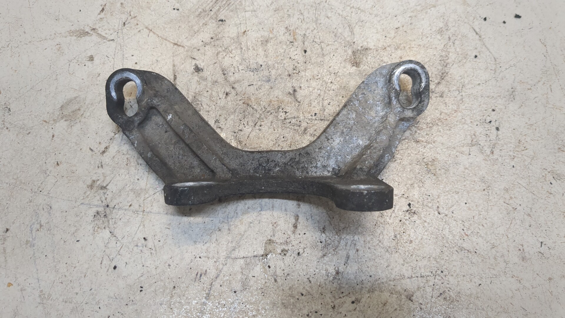 Кронштейн КПП