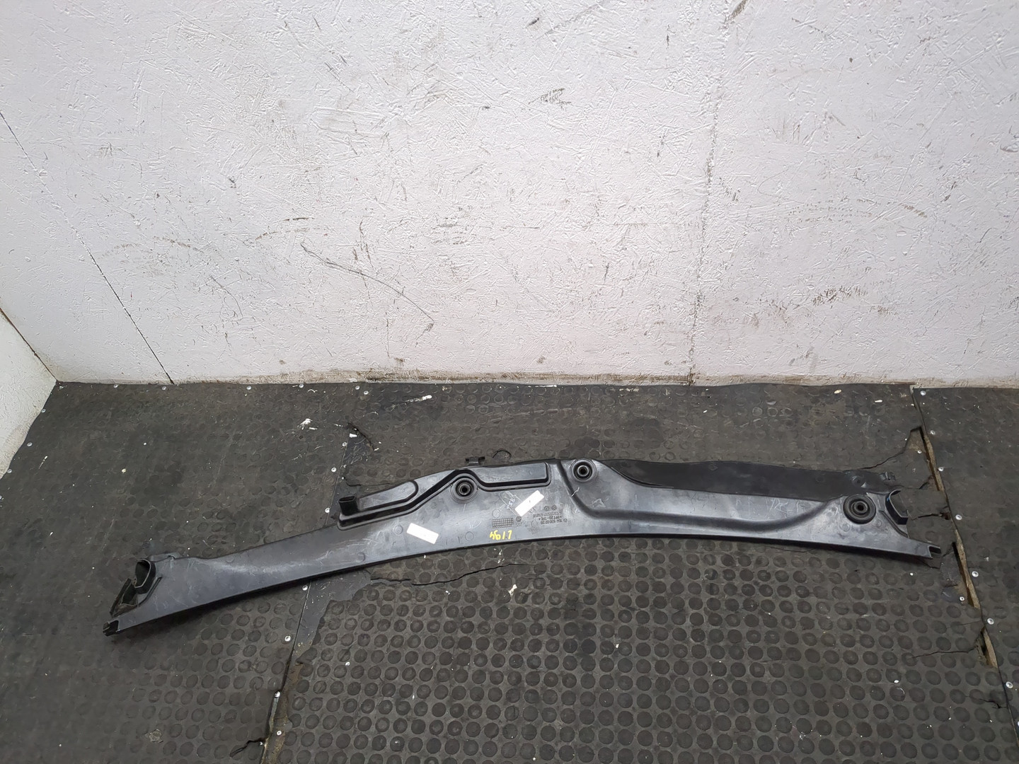 Решетка стеклоочистителей (Жабо)