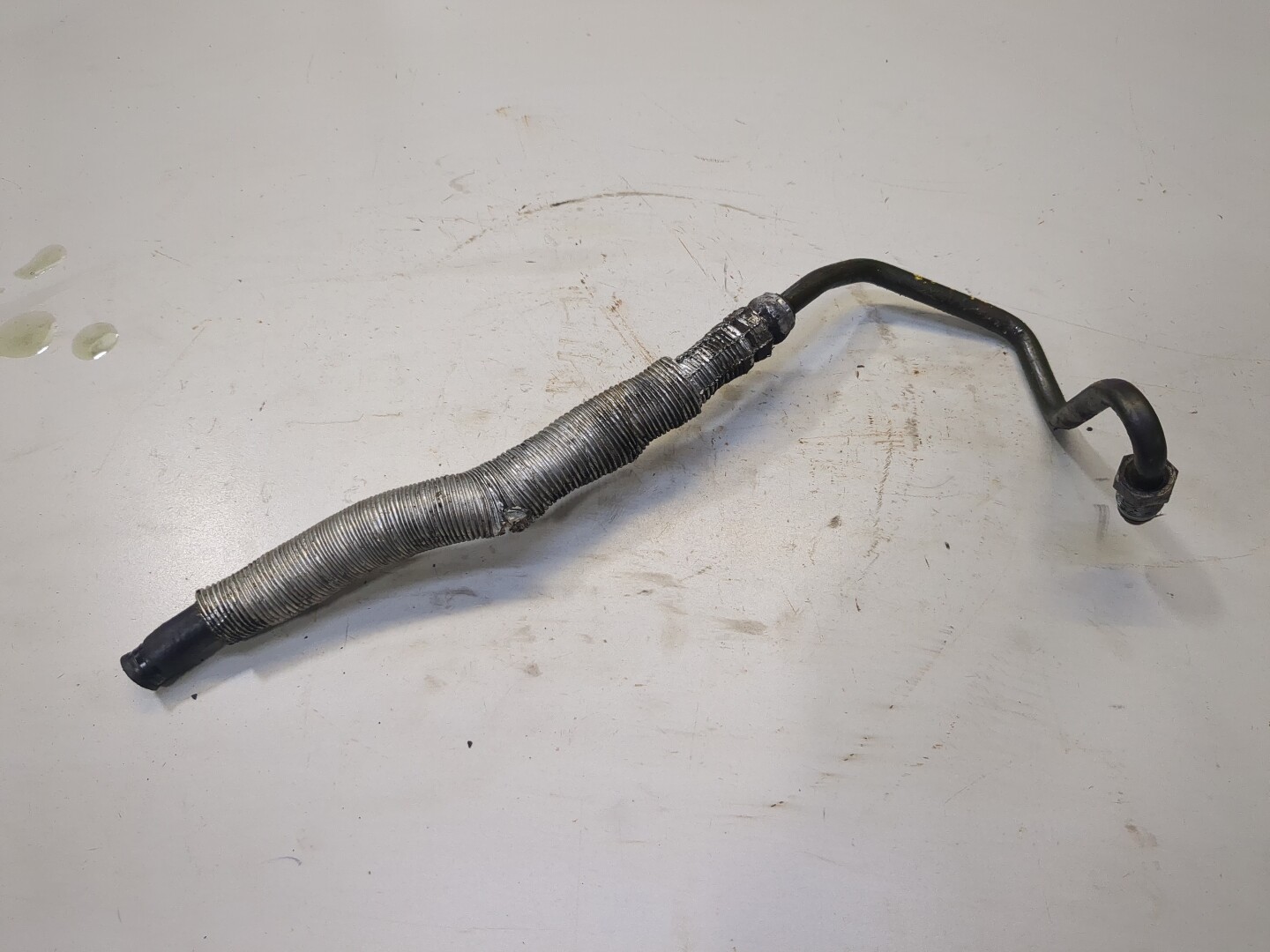 Трубка масляная