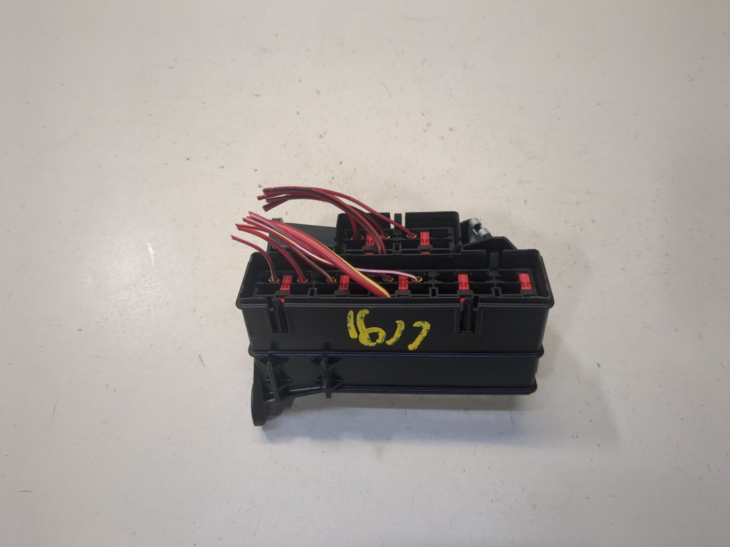 Блок предохранителей