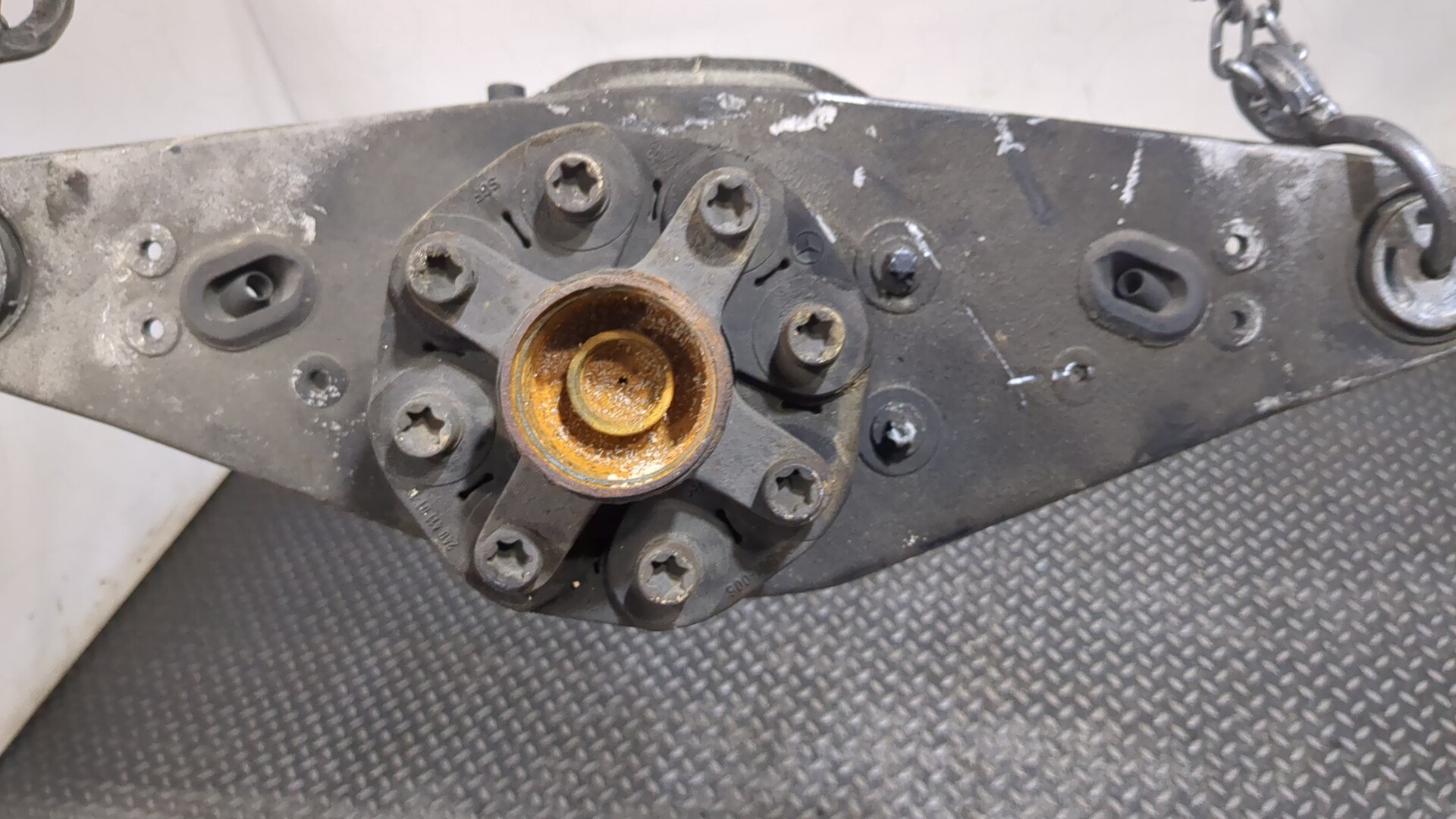 Редуктор заднего моста