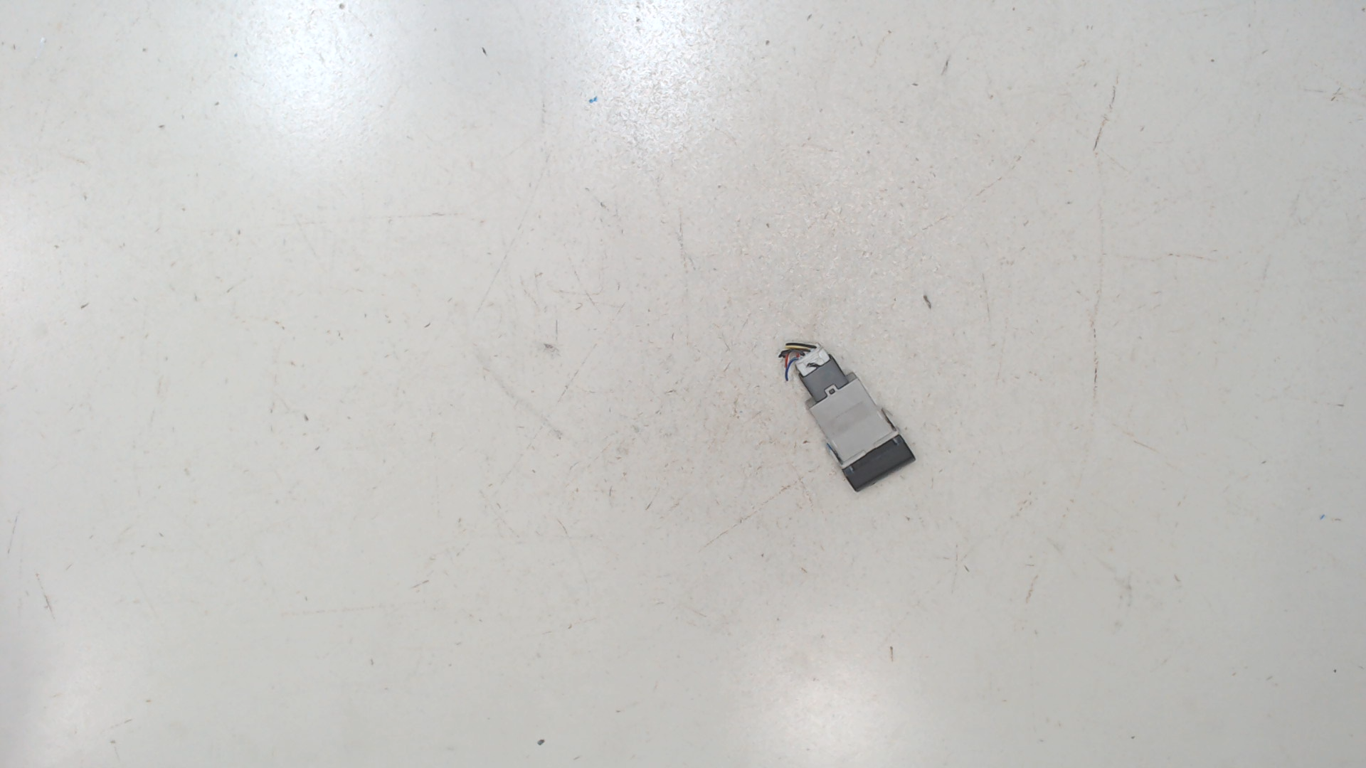 Кнопка обогрева переднего и заднего стекла