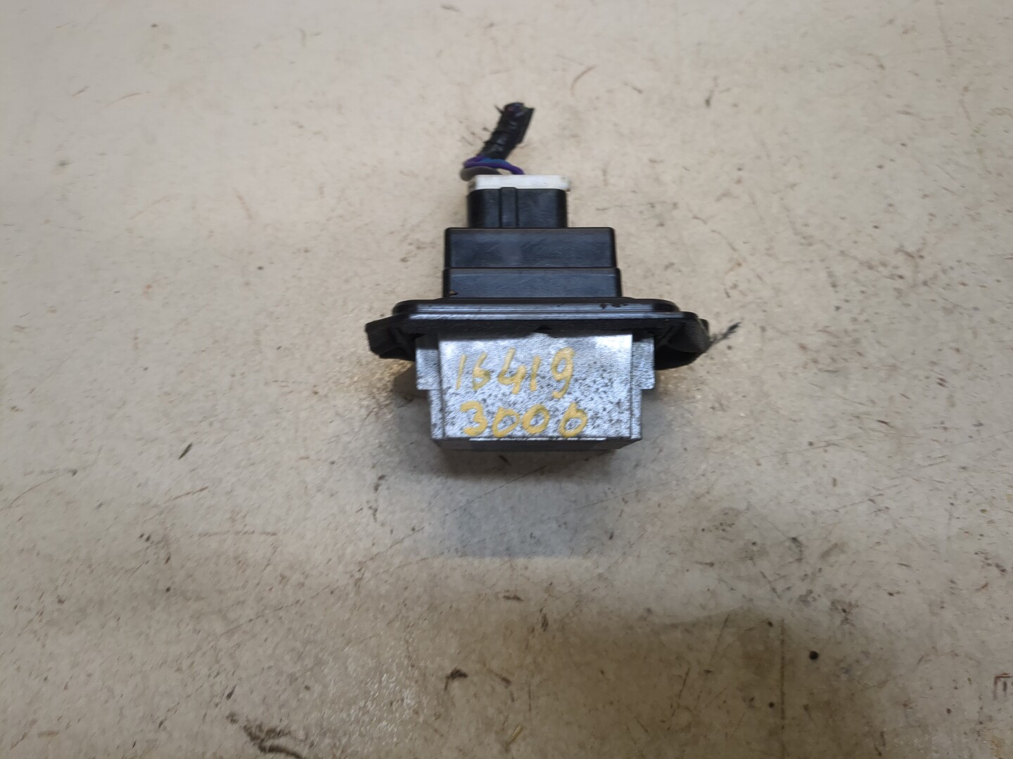 Резистор отопителя