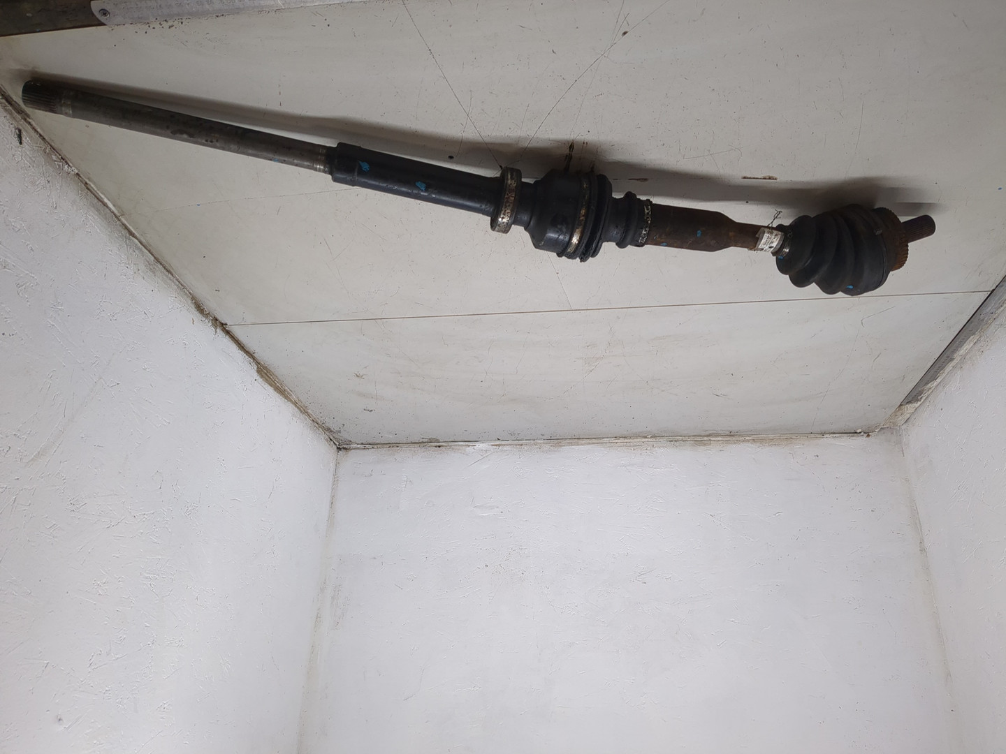 Полуось передняя правая