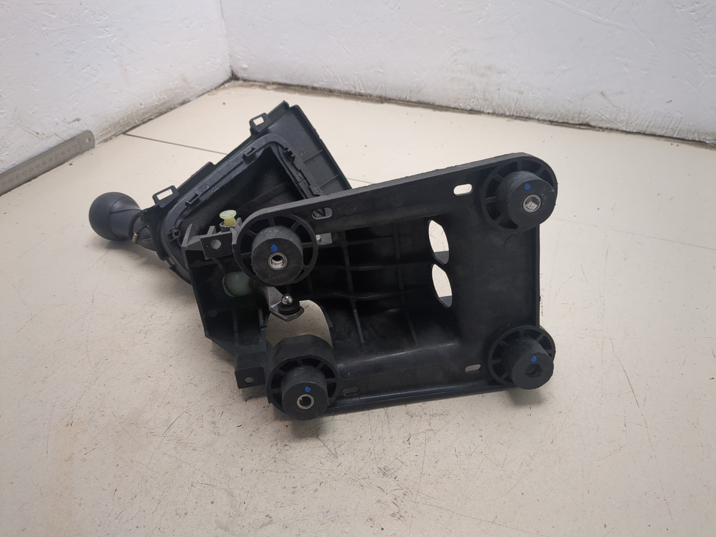 Кулиса МКПП / АКПП