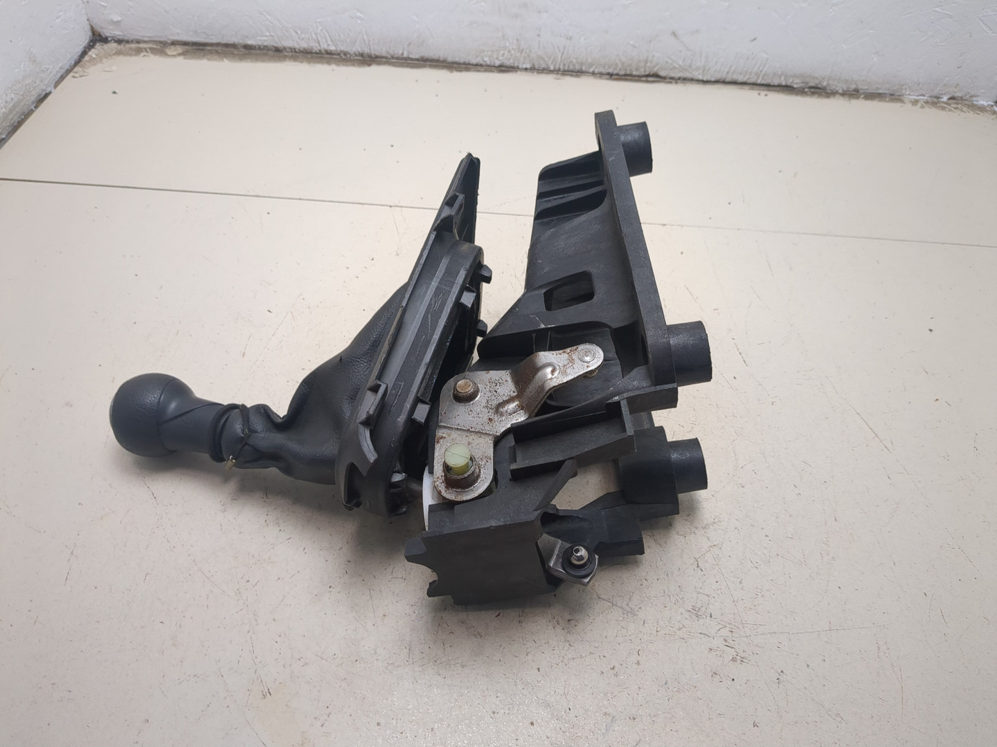 Кулиса МКПП / АКПП