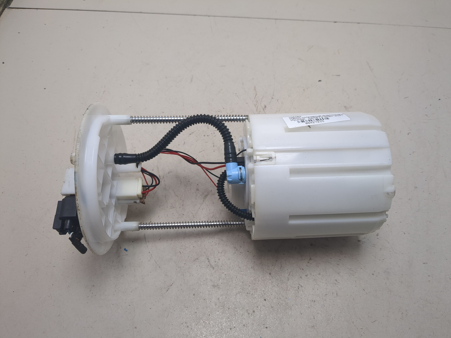 Насос топливный электрический