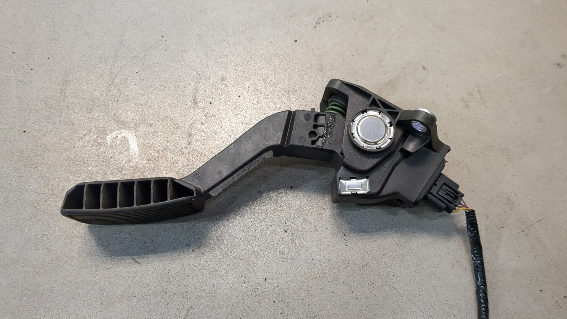 Педаль газа