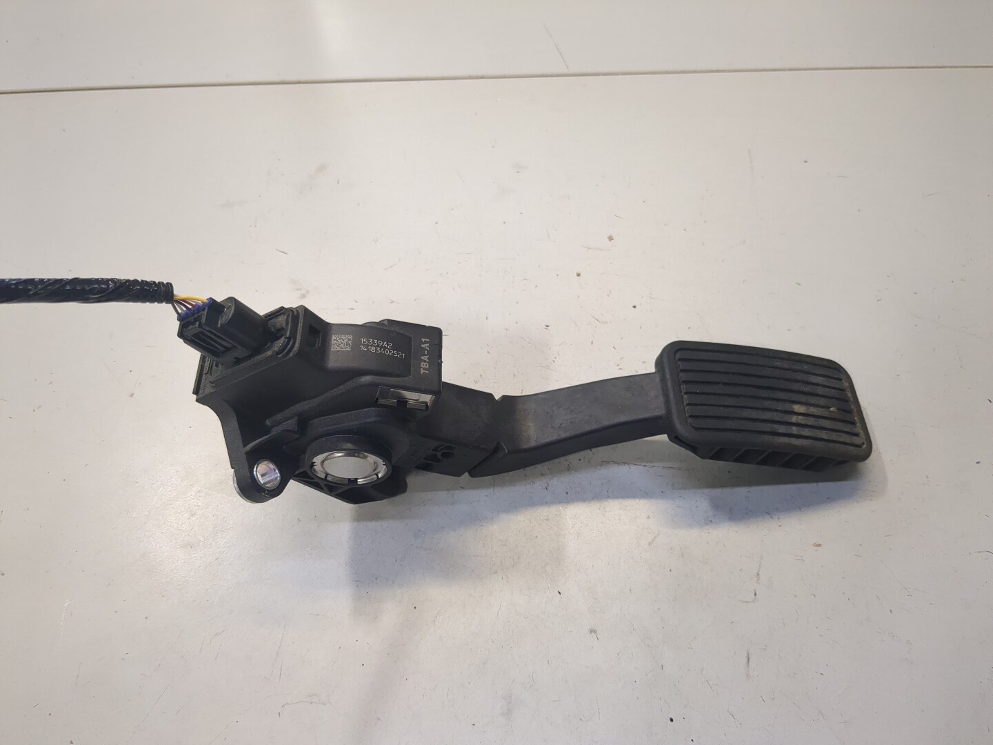 Педаль газа