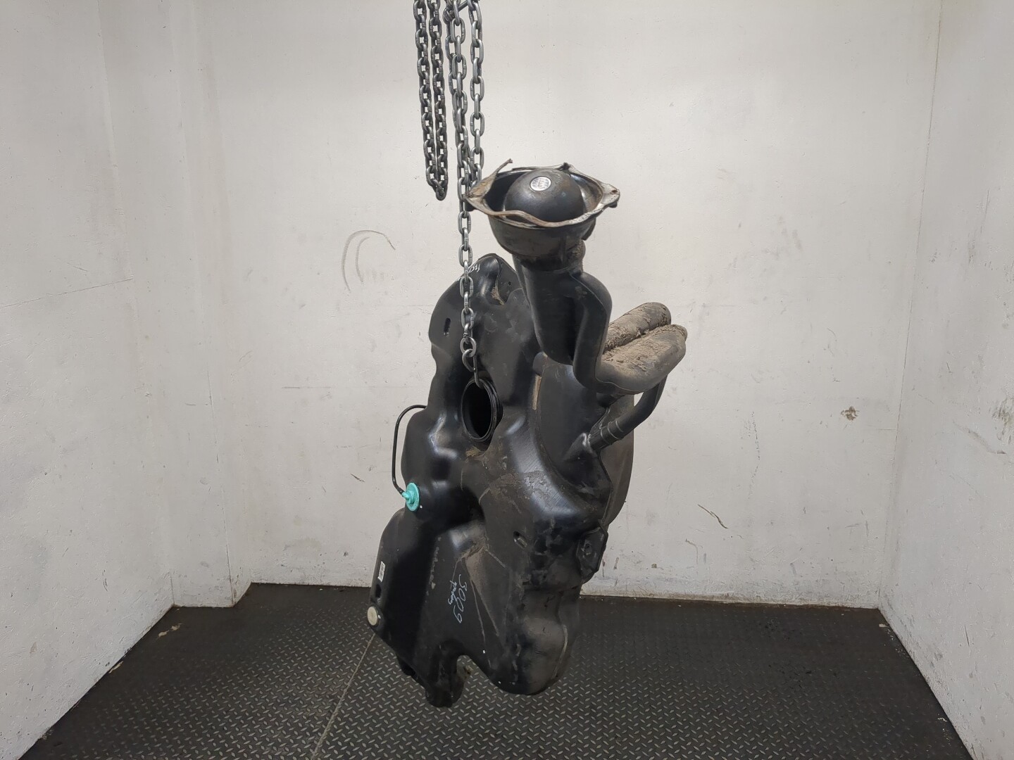 Бак топливный