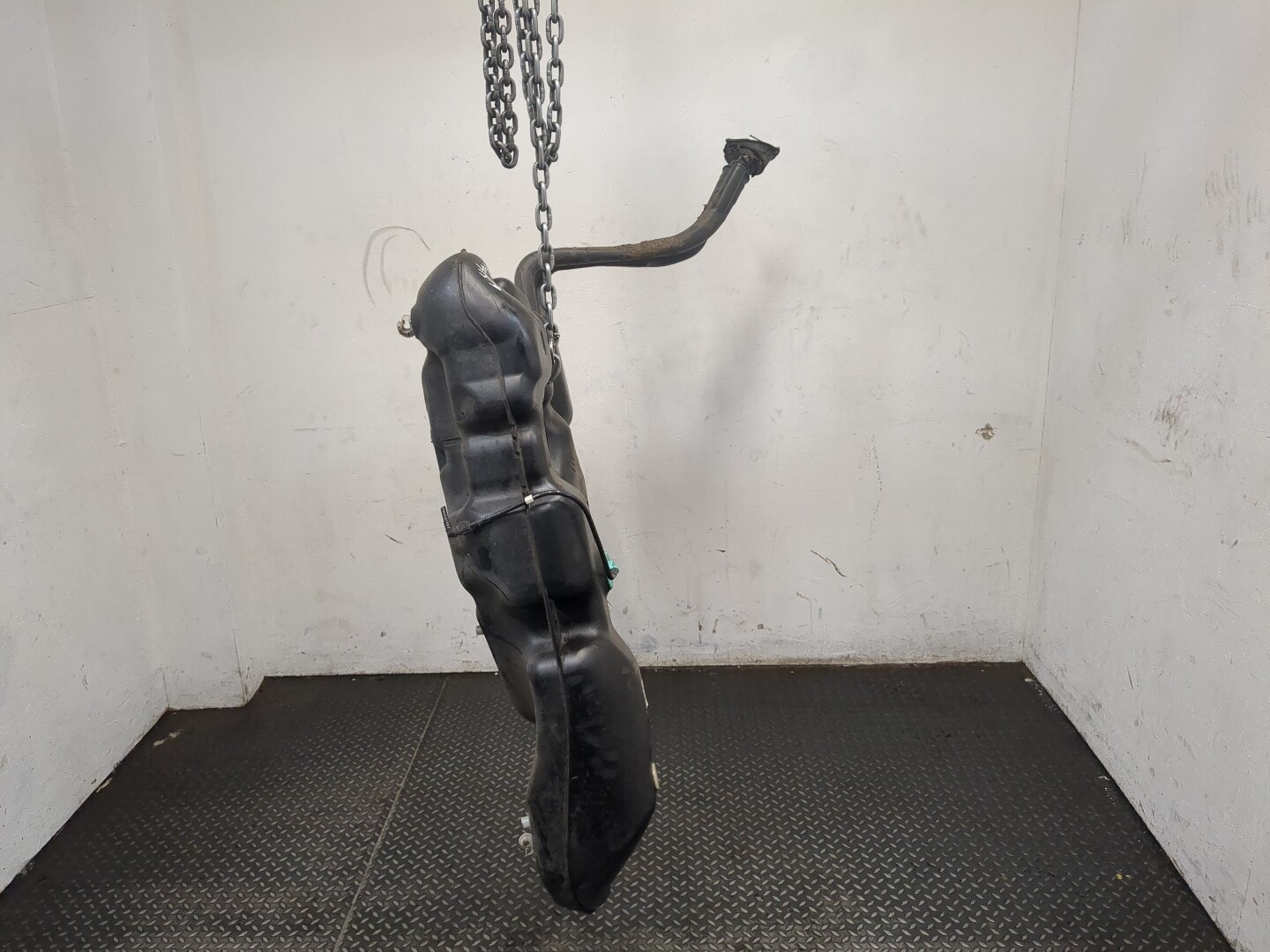 Бак топливный