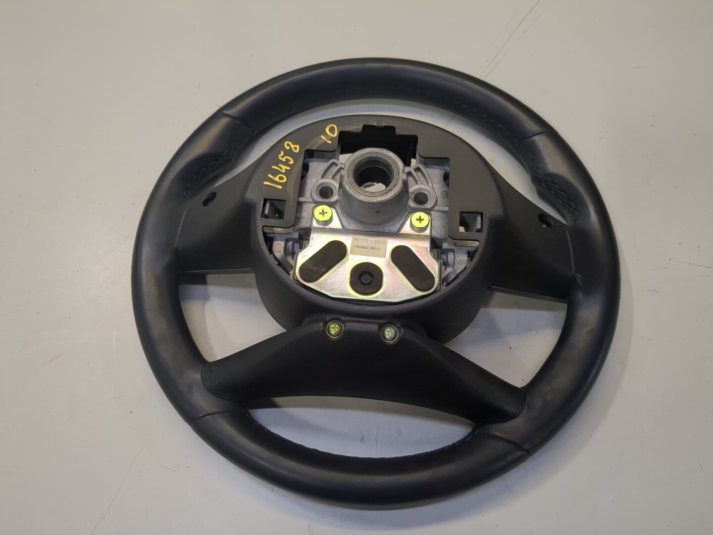 Рулевое колесо (руль)