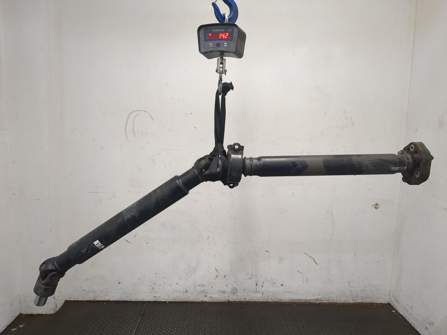 Вал карданный задний