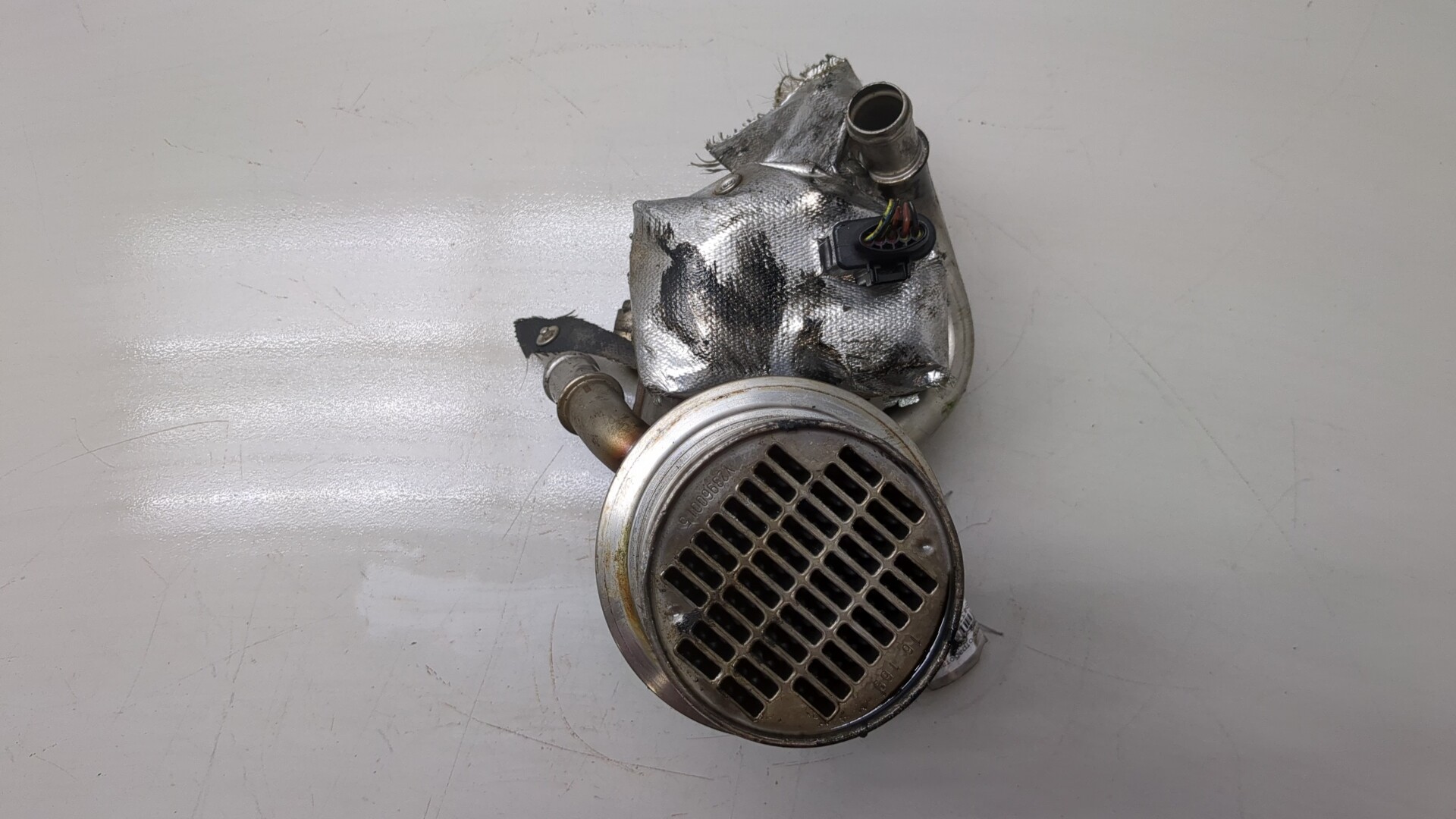 Тройник вентиляции картерных газов