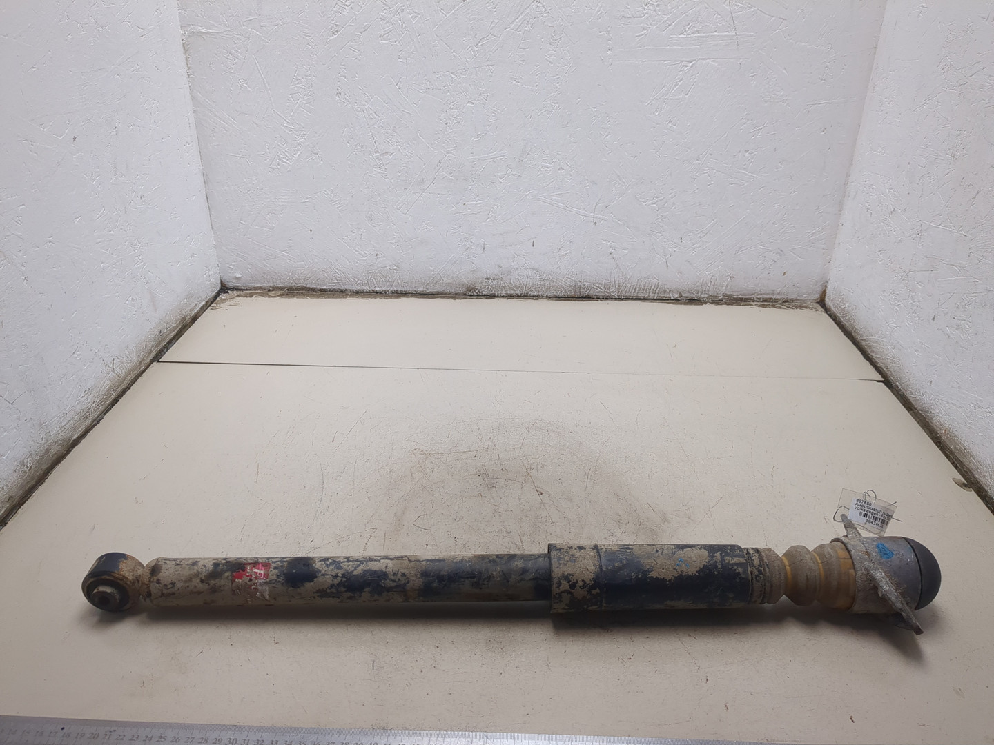 Амортизатор задний (стойка)