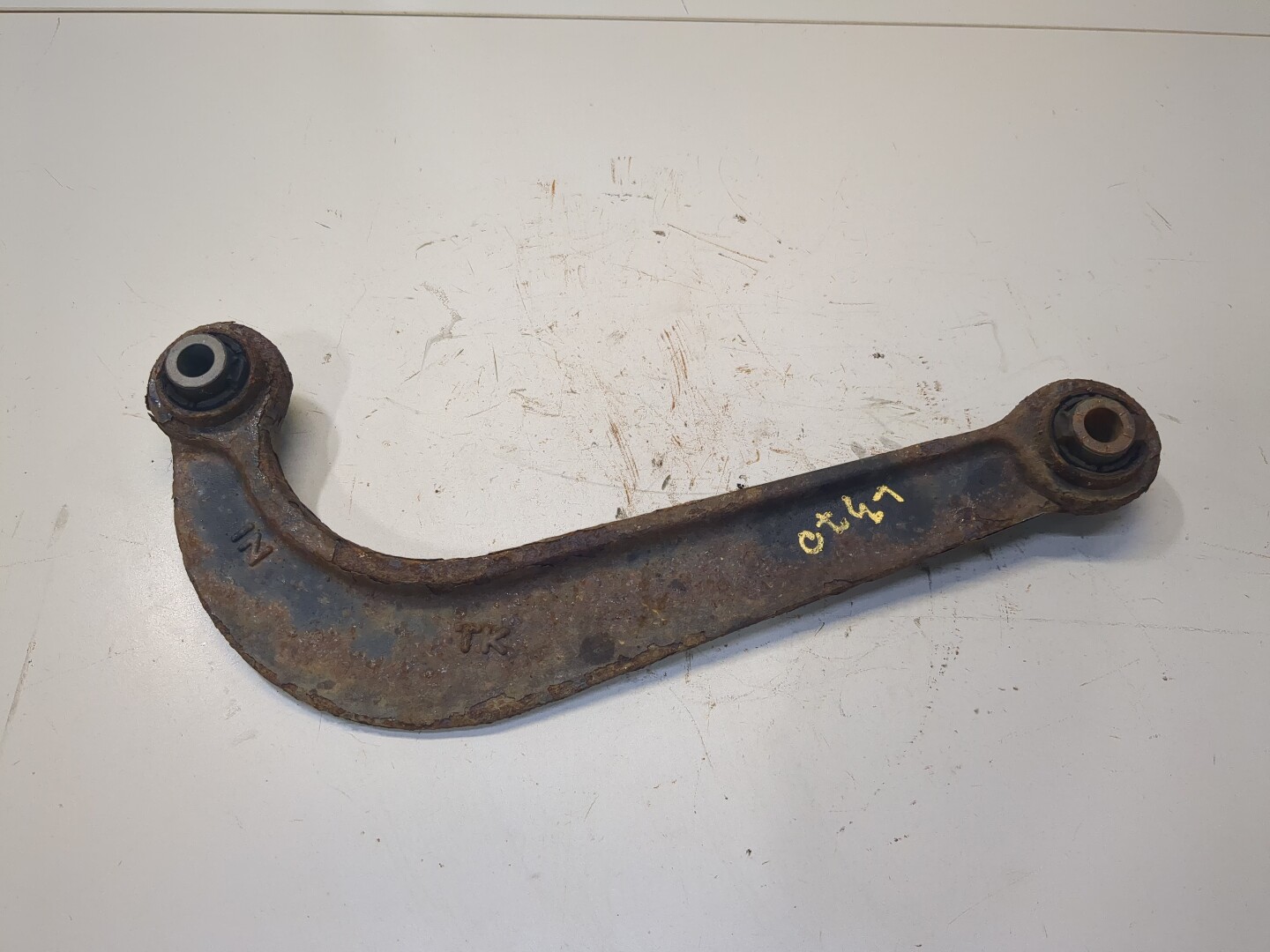 Рычаг задний