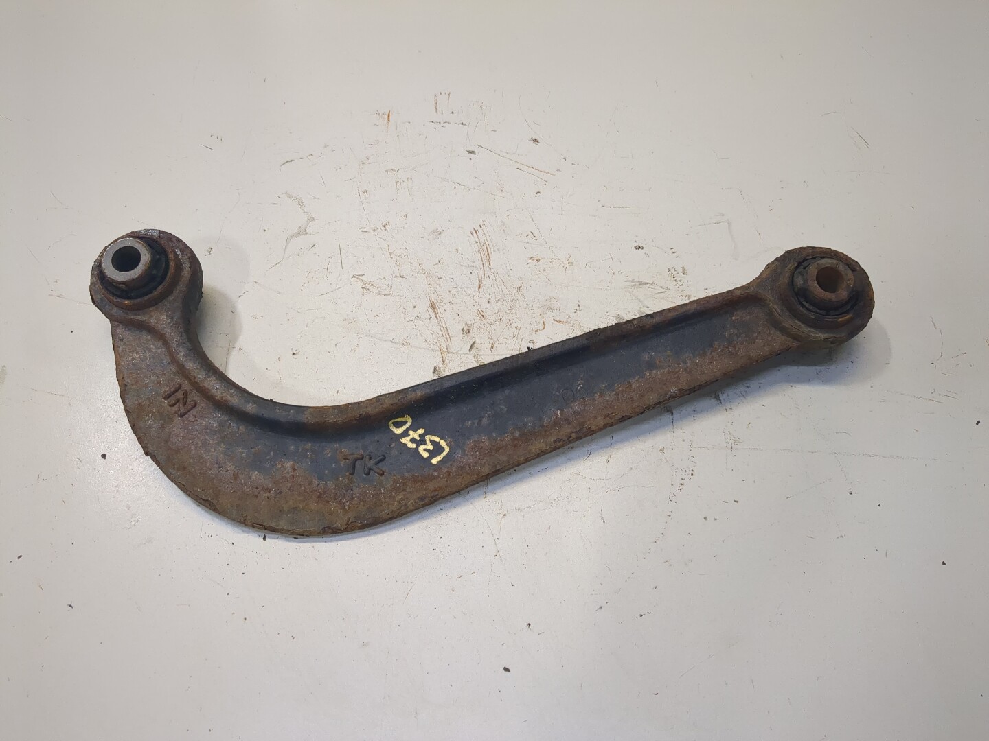 Рычаг задний