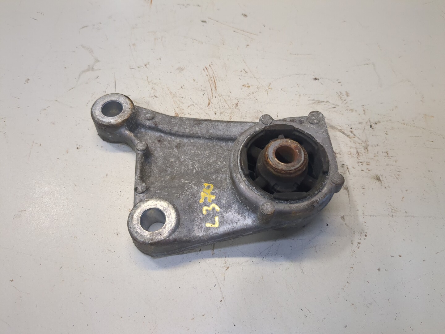 Кронштейн редуктора