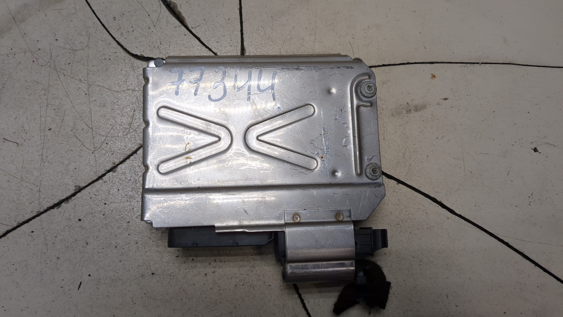 Блок управления двигателем