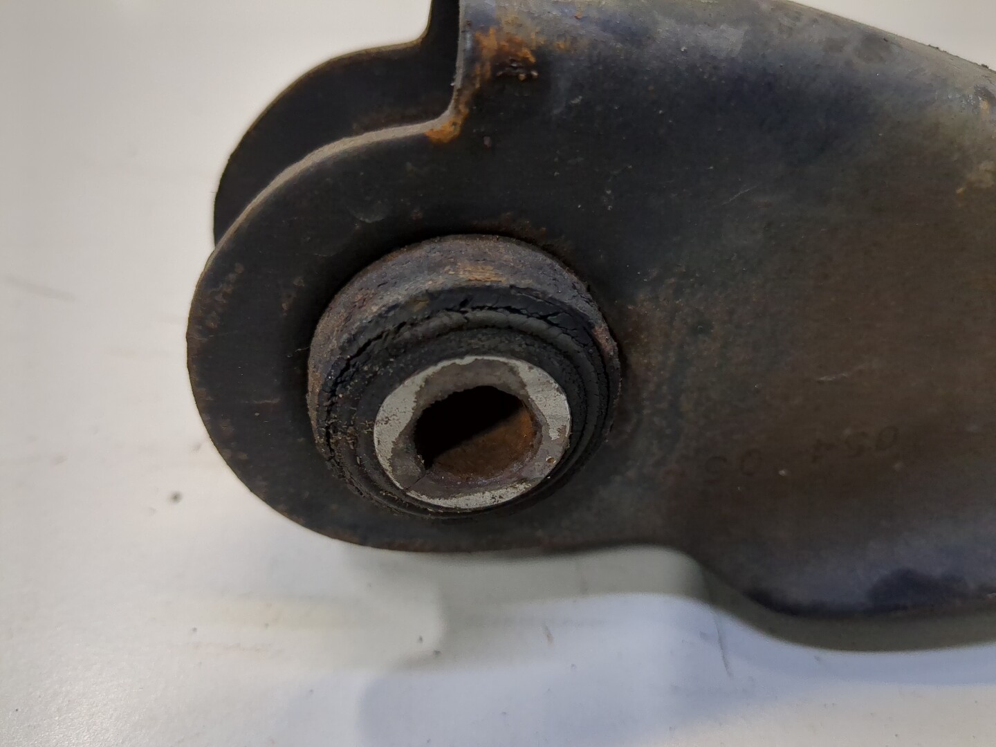 Рычаг задний