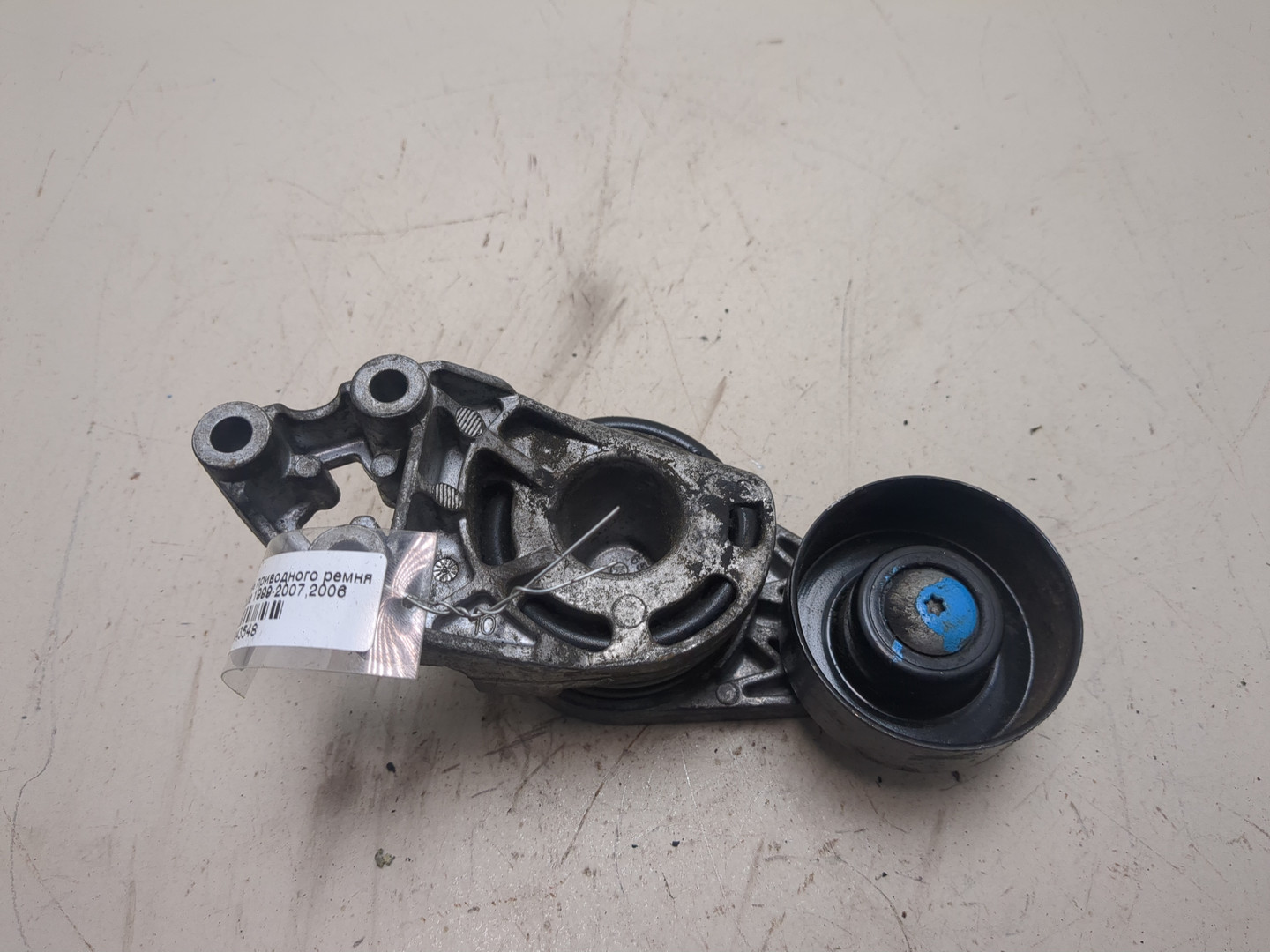 Натяжитель ремня