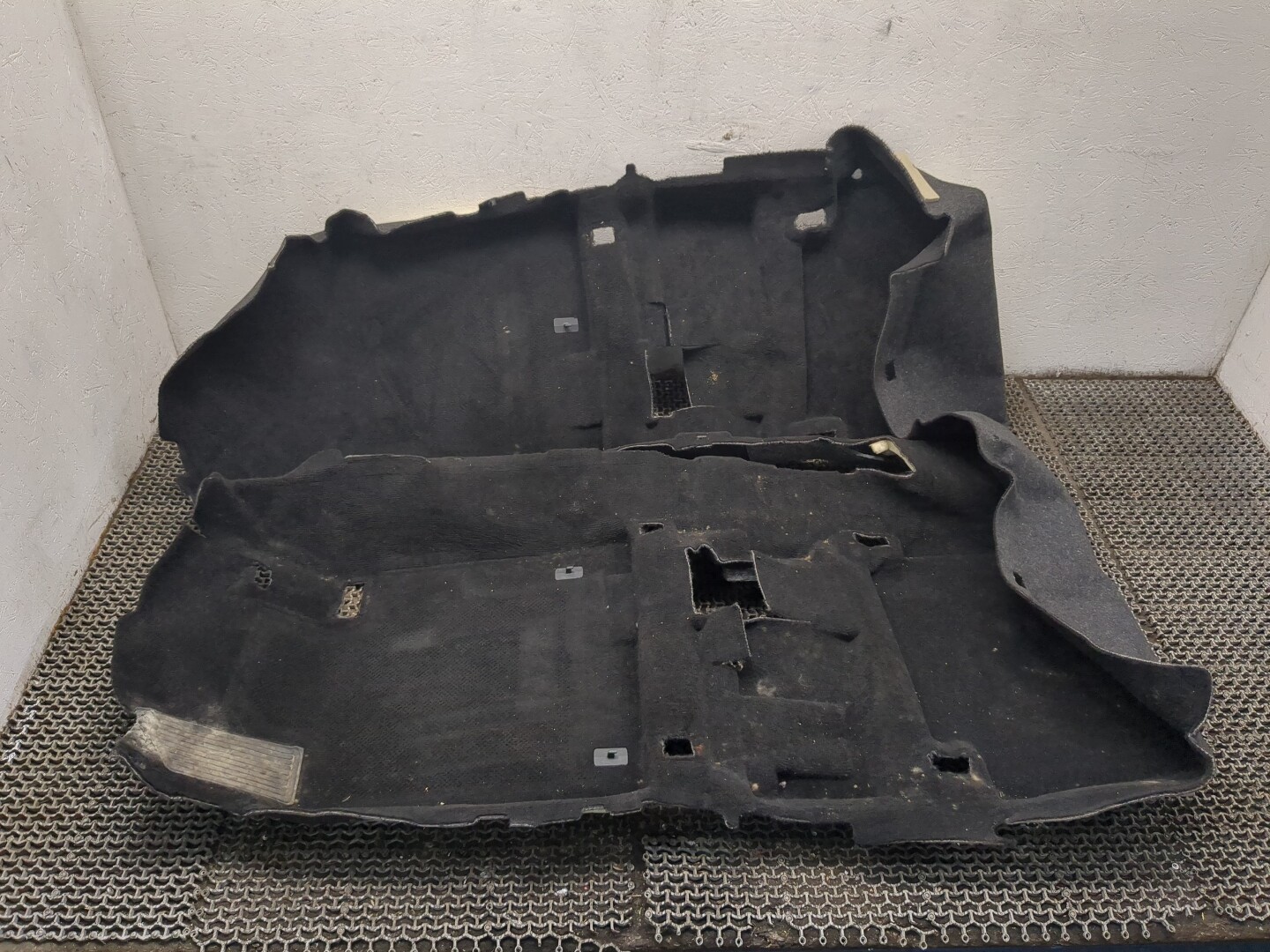 Покрытие напольное (ковролин)