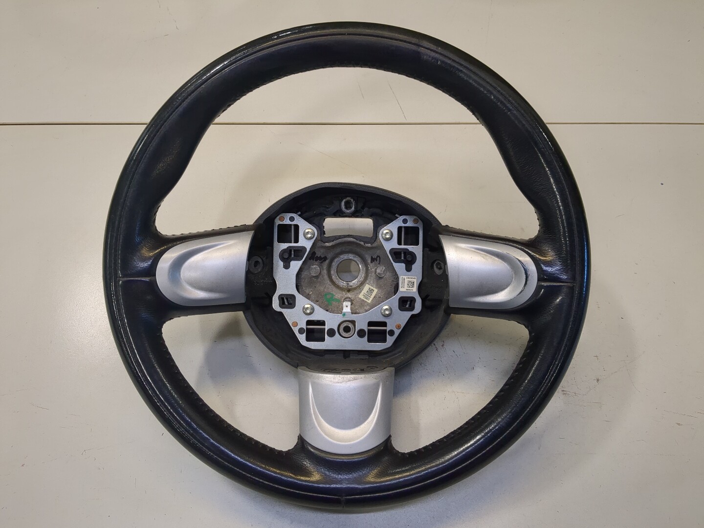 Рулевое колесо (руль)