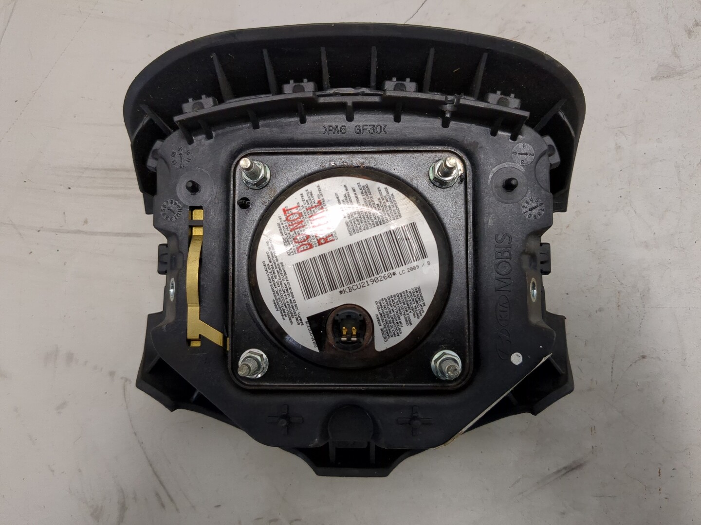 Подушка безопасности в рулевое колесо