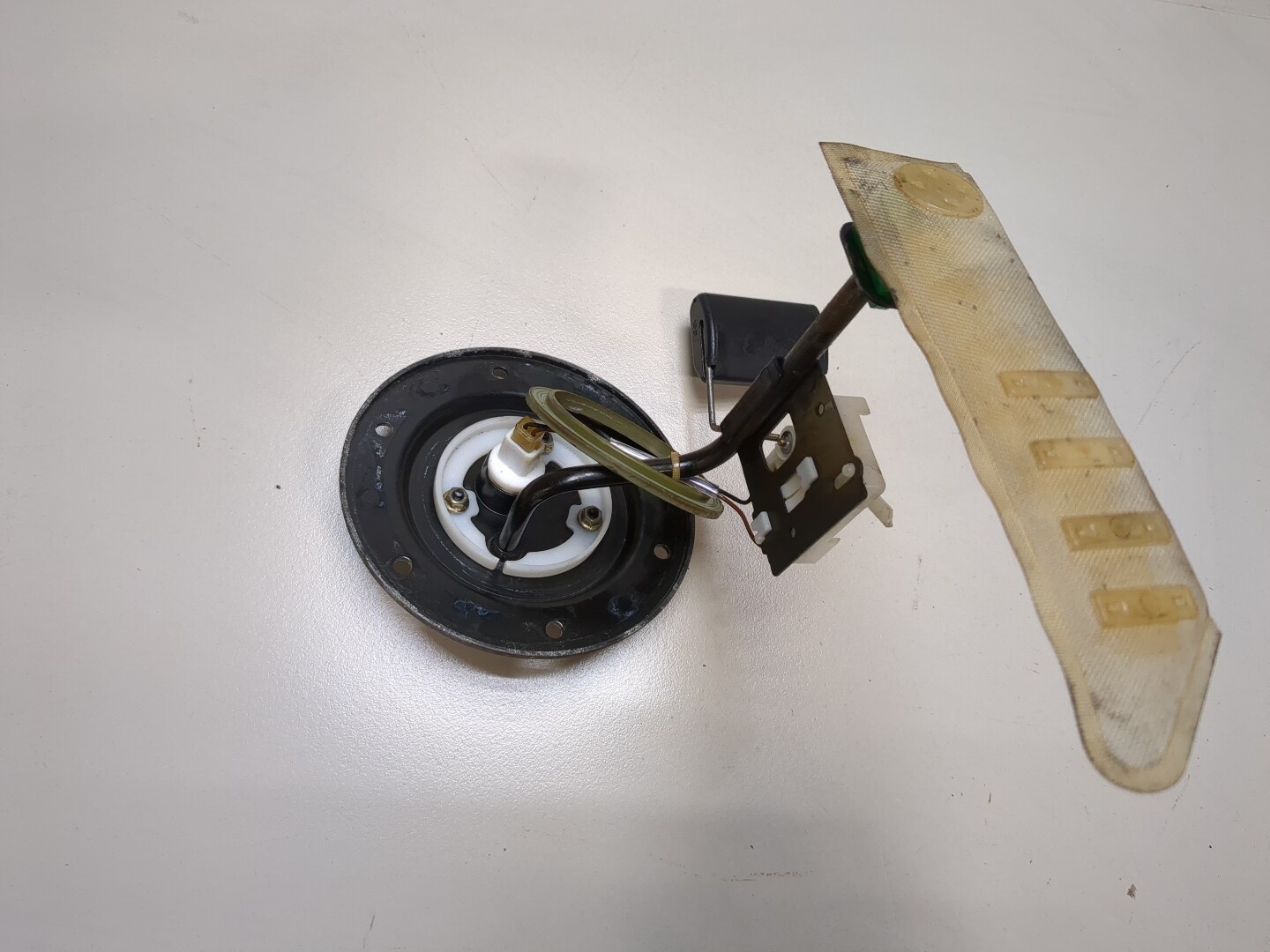 Датчик уровня топлива