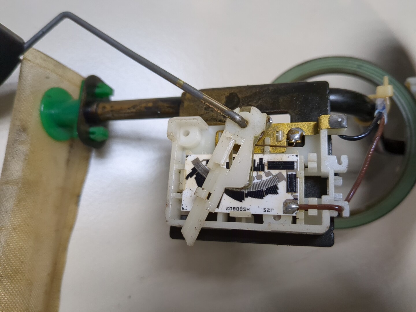 Датчик уровня топлива