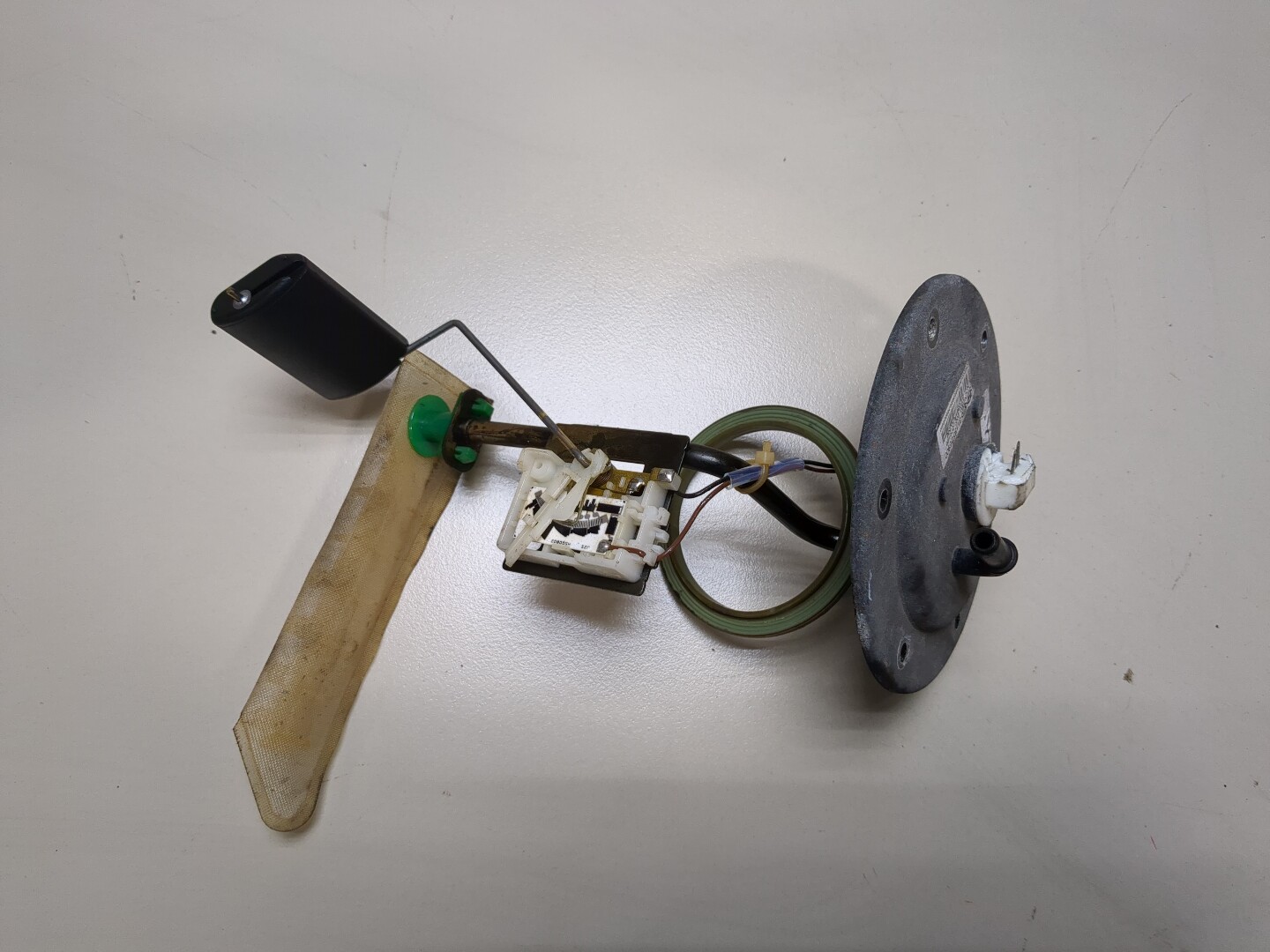 Датчик уровня топлива