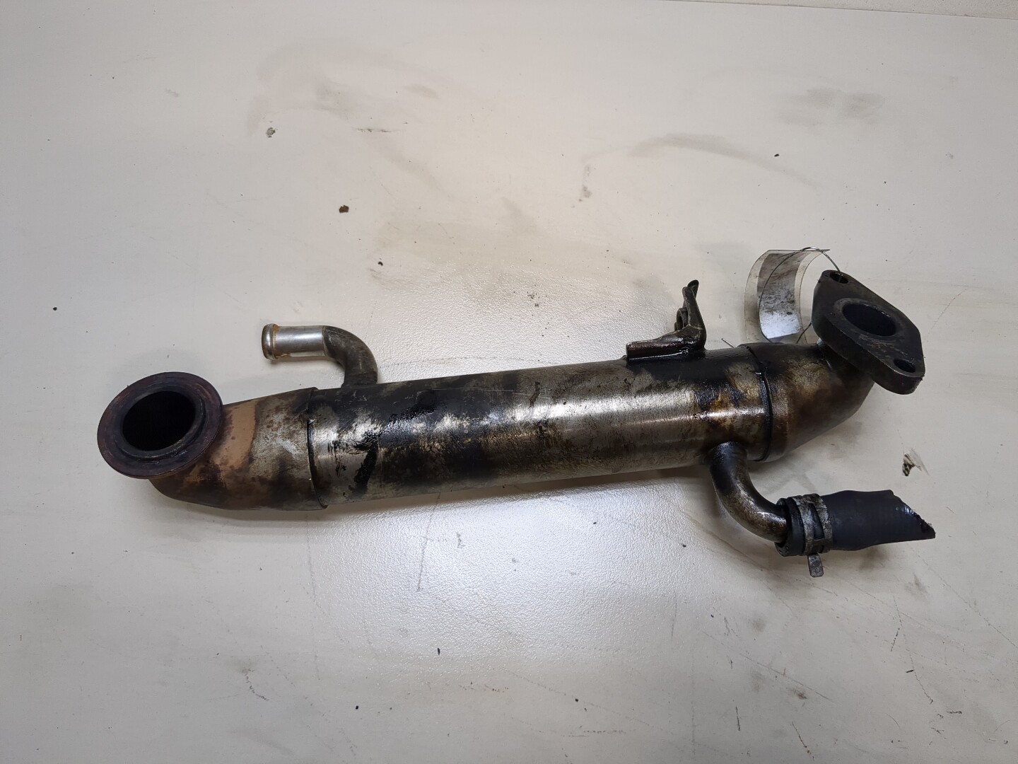 Тройник вентиляции картерных газов