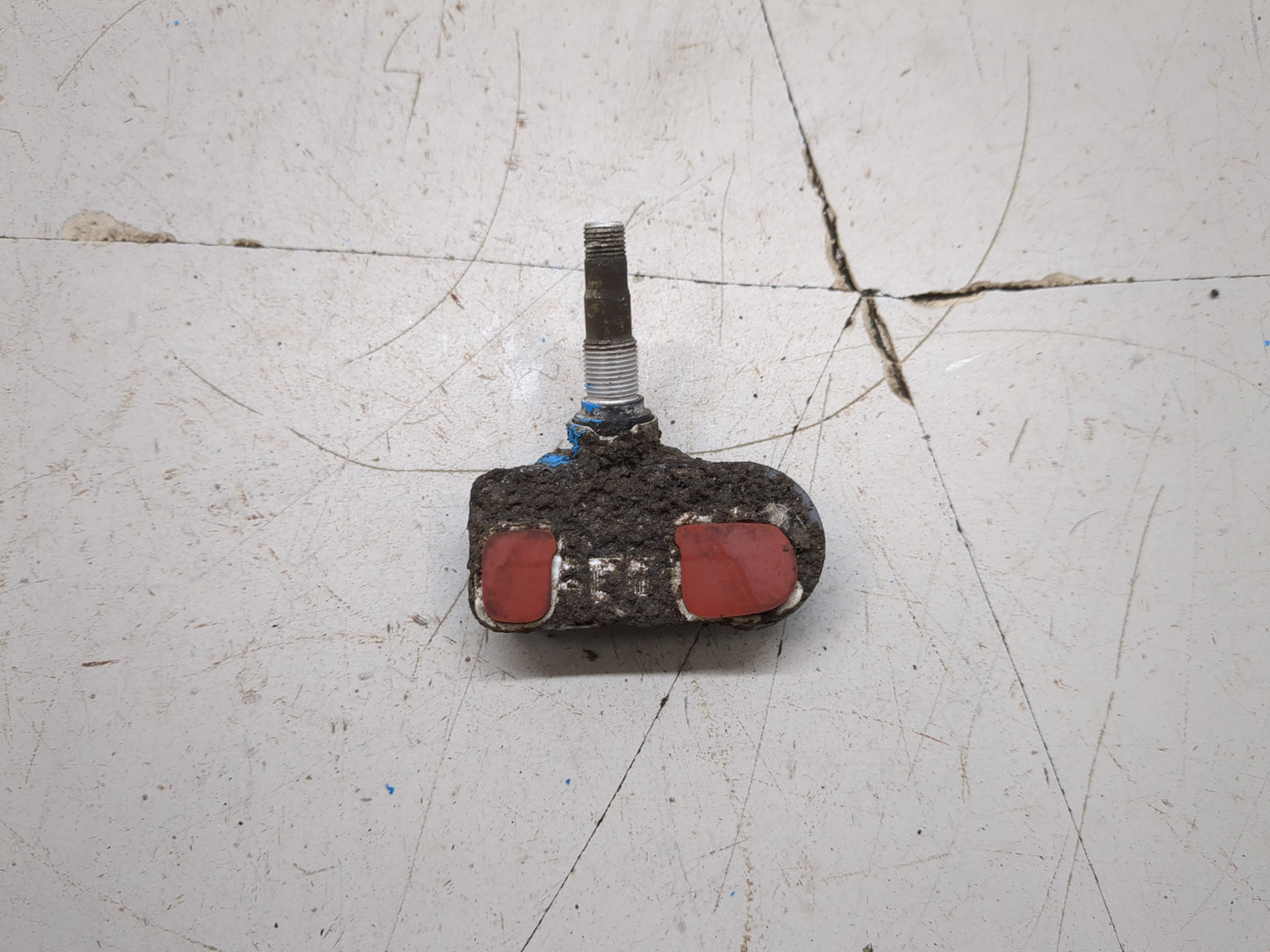 Датчик давления в шине