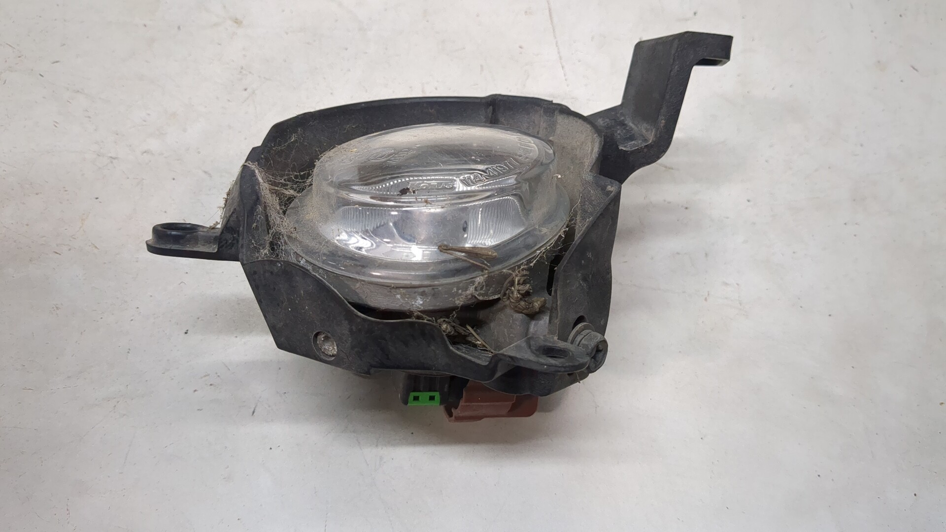 Фара противотуманная правая