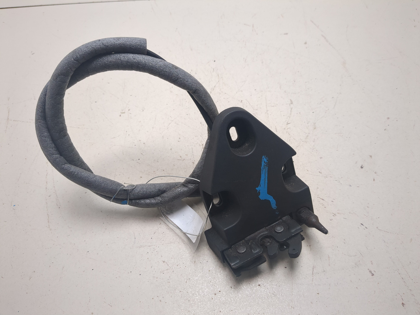 Замок двери задней правой