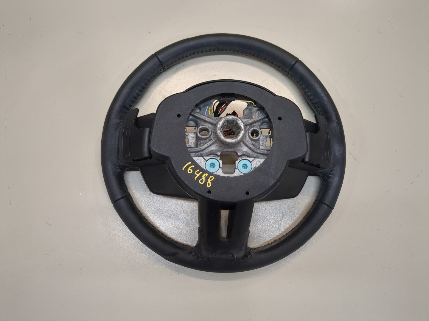 Рулевое колесо (руль)