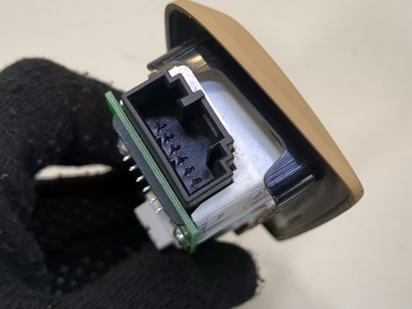 Плафон салонный