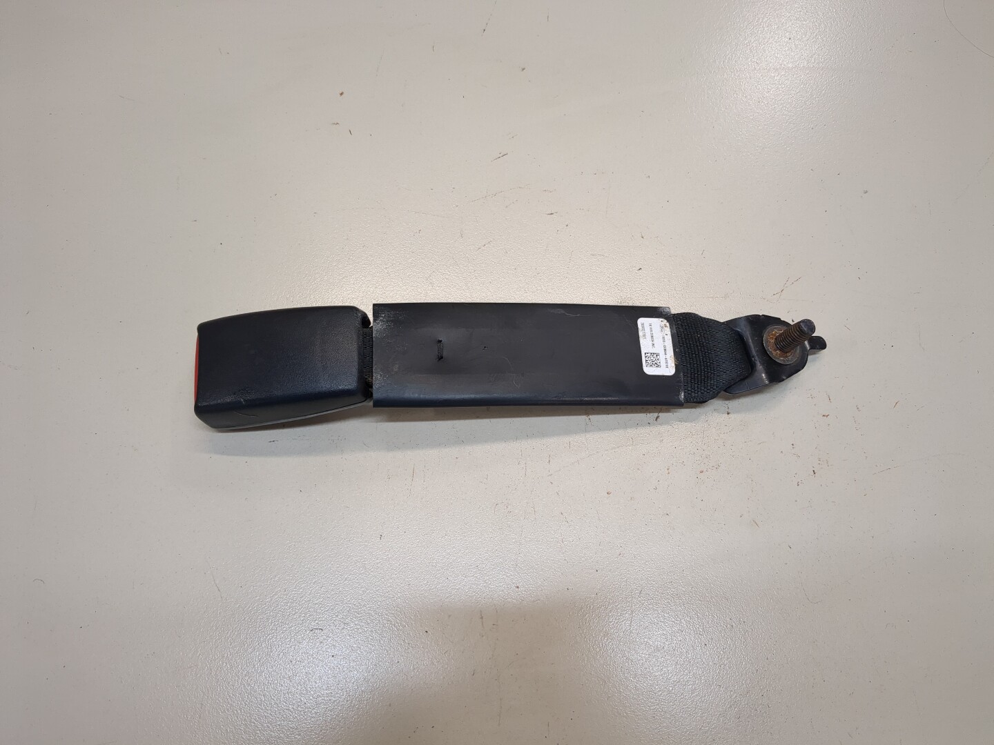 Ответная часть ремня безопасности